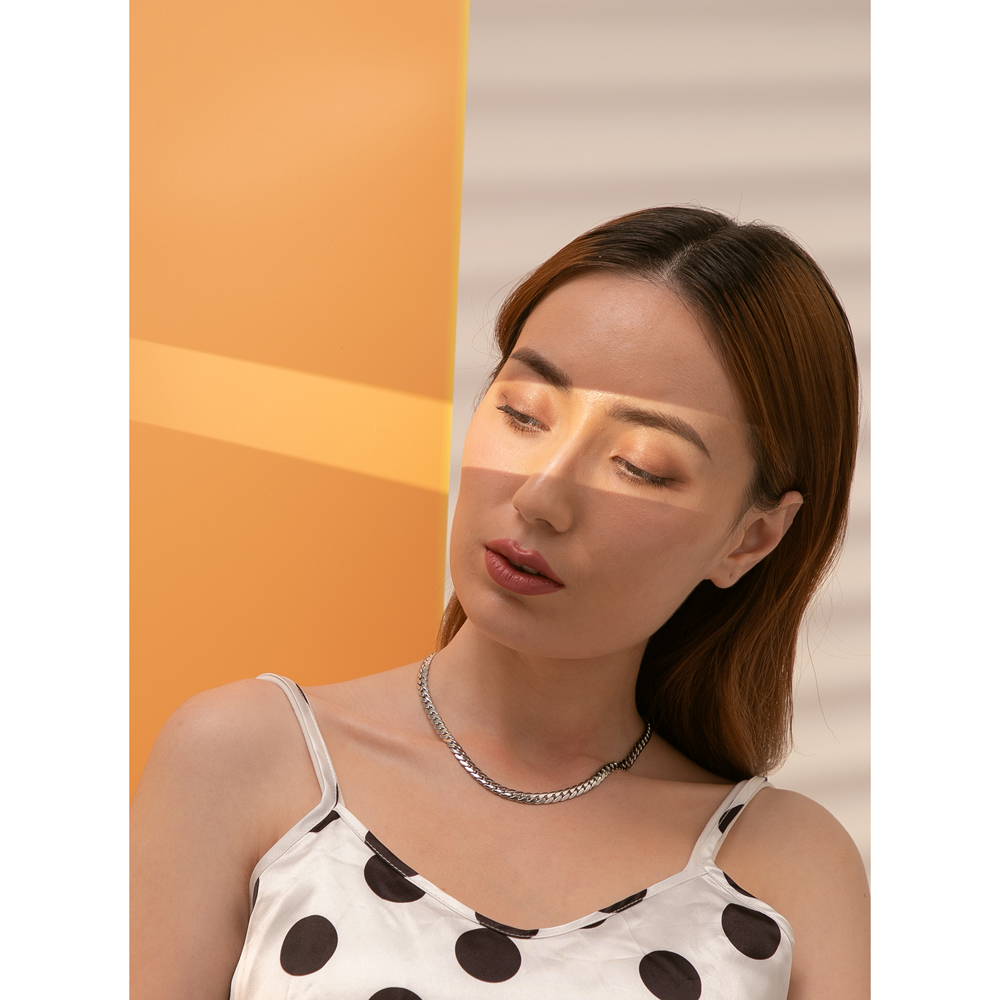 Yhpup 성명 스네이크 체인 초커 목걸이 스테인레스  - Birth Flower Necklace 리뷰 및 가격